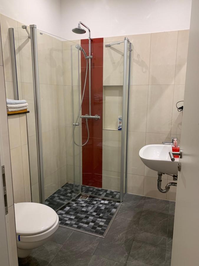 Apartment Alex-bau Gmbh Monteurzimmer